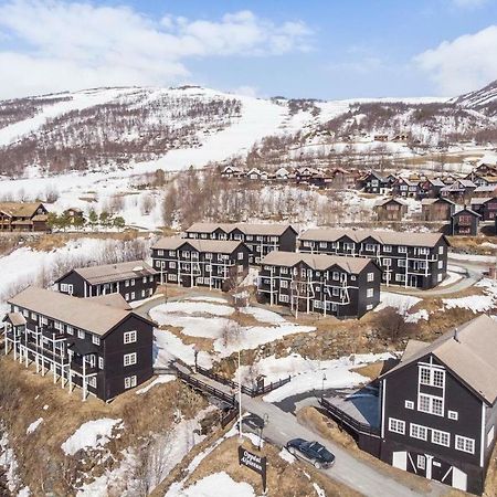 Oppdal Alpintun Stolen Ski In - Ski Out Exterior foto